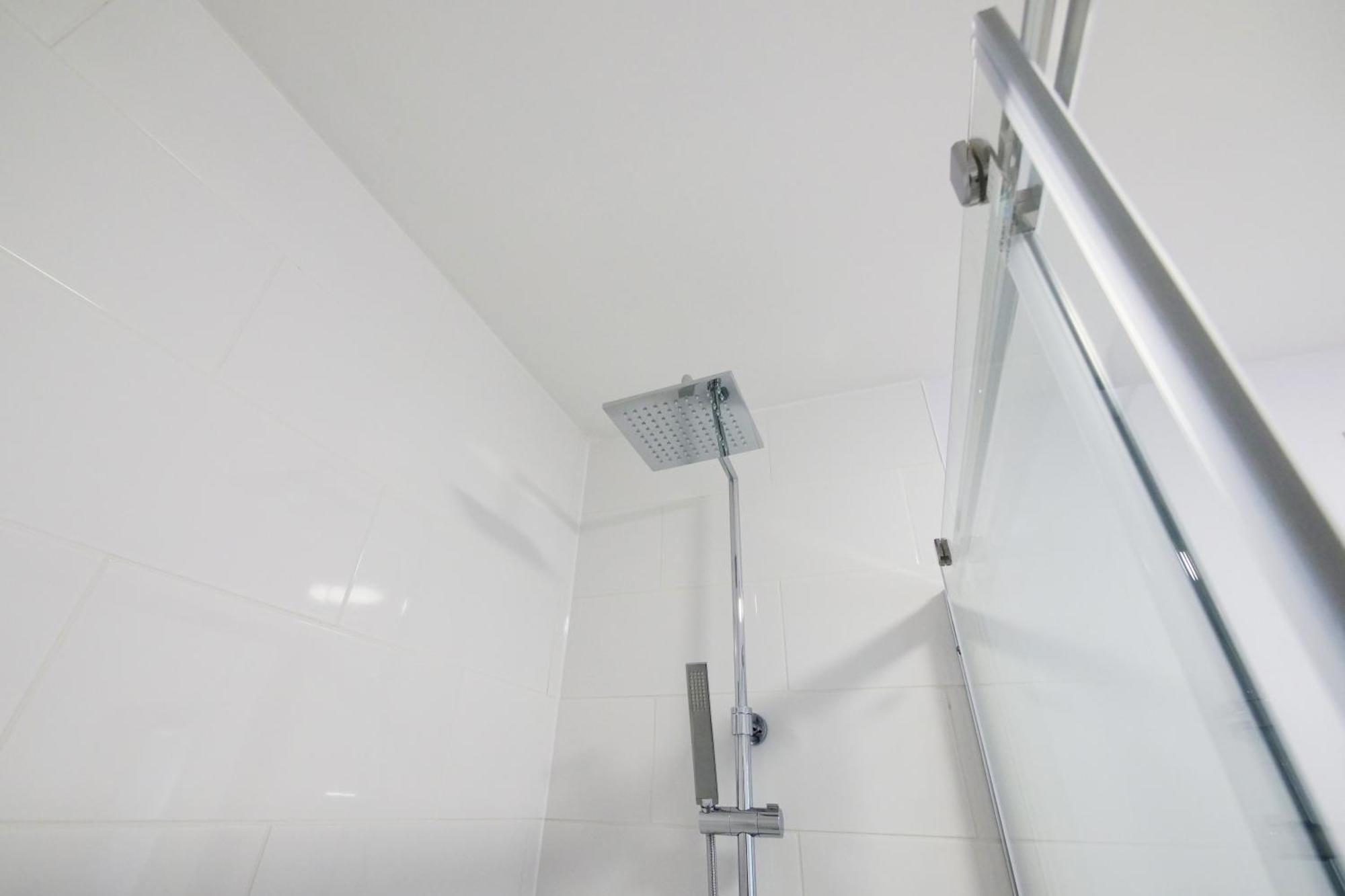 Apartment 46 Luna With Free Parking York Bagian luar foto