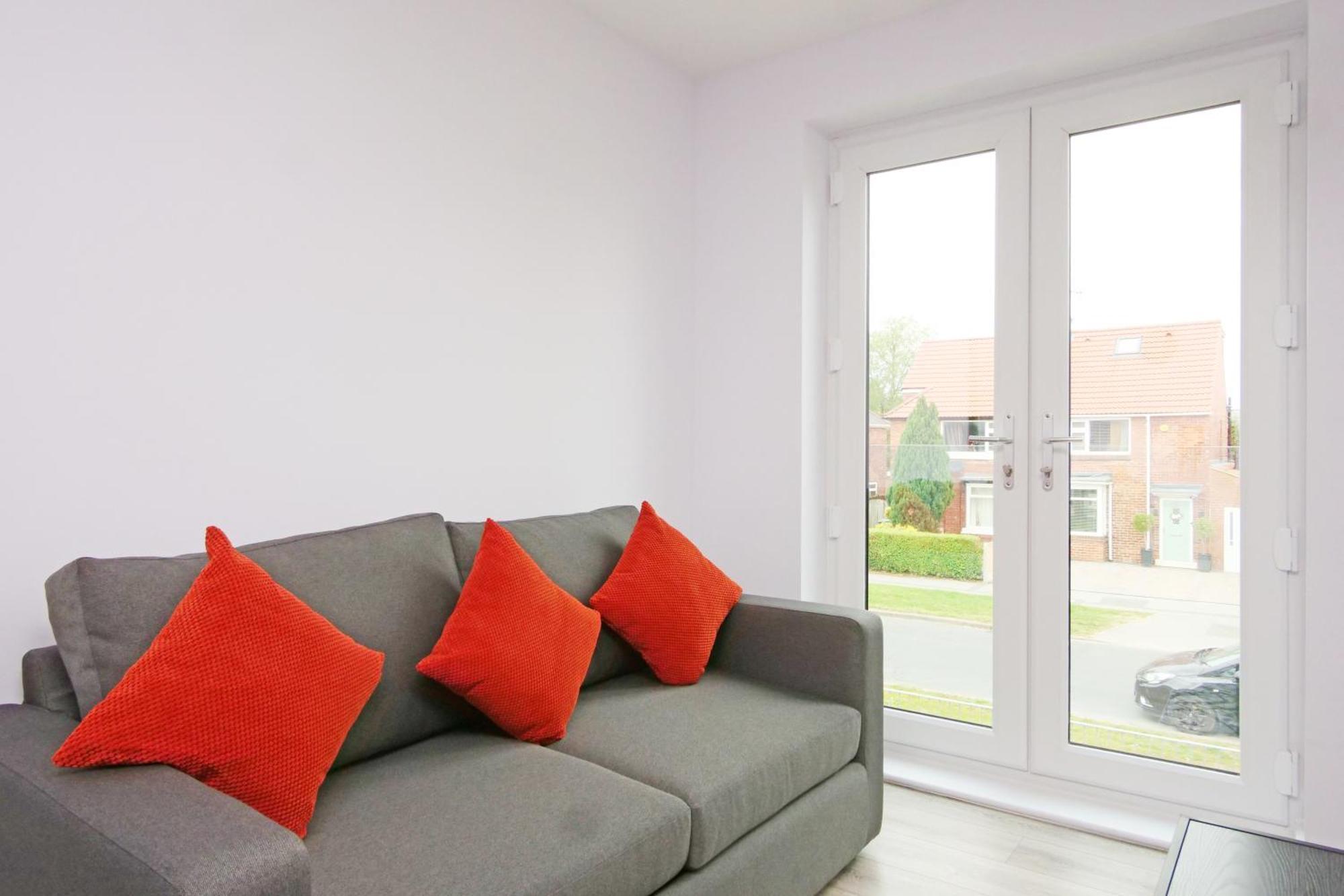 Apartment 46 Luna With Free Parking York Bagian luar foto