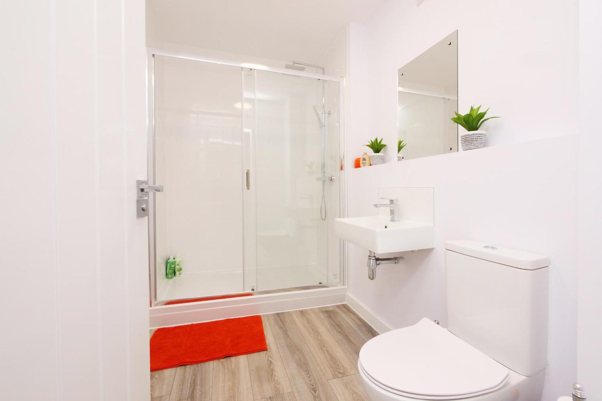Apartment 46 Luna With Free Parking York Bagian luar foto